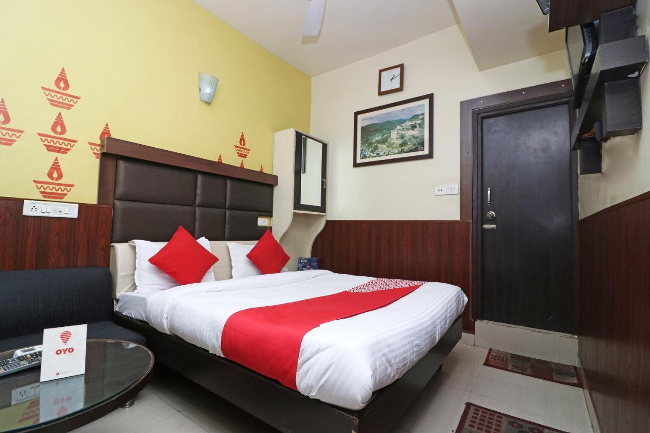 Oyo 2075 Hotel Kota Royal Eksteriør billede