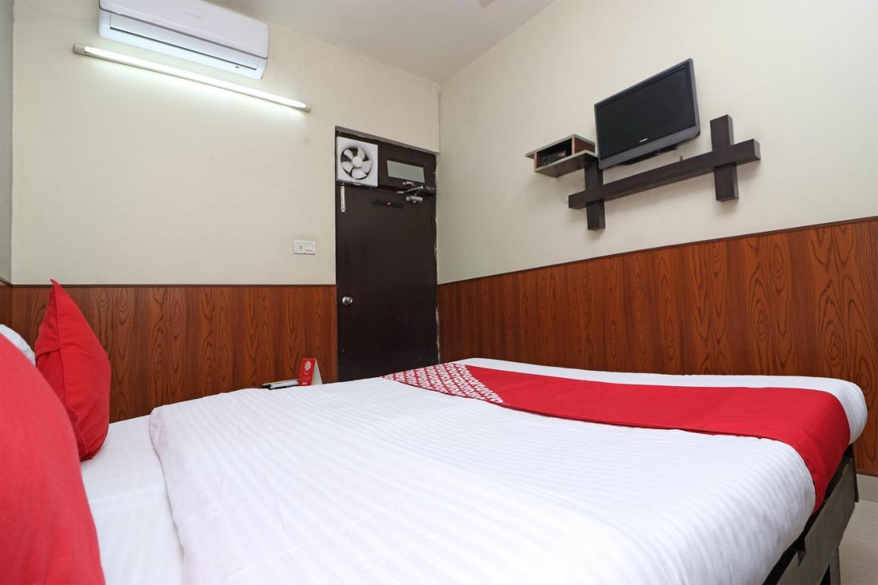 Oyo 2075 Hotel Kota Royal Eksteriør billede
